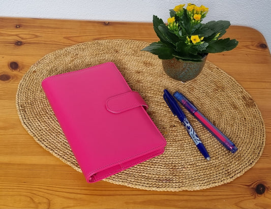 Carpeta A6 de color liso Fucsia