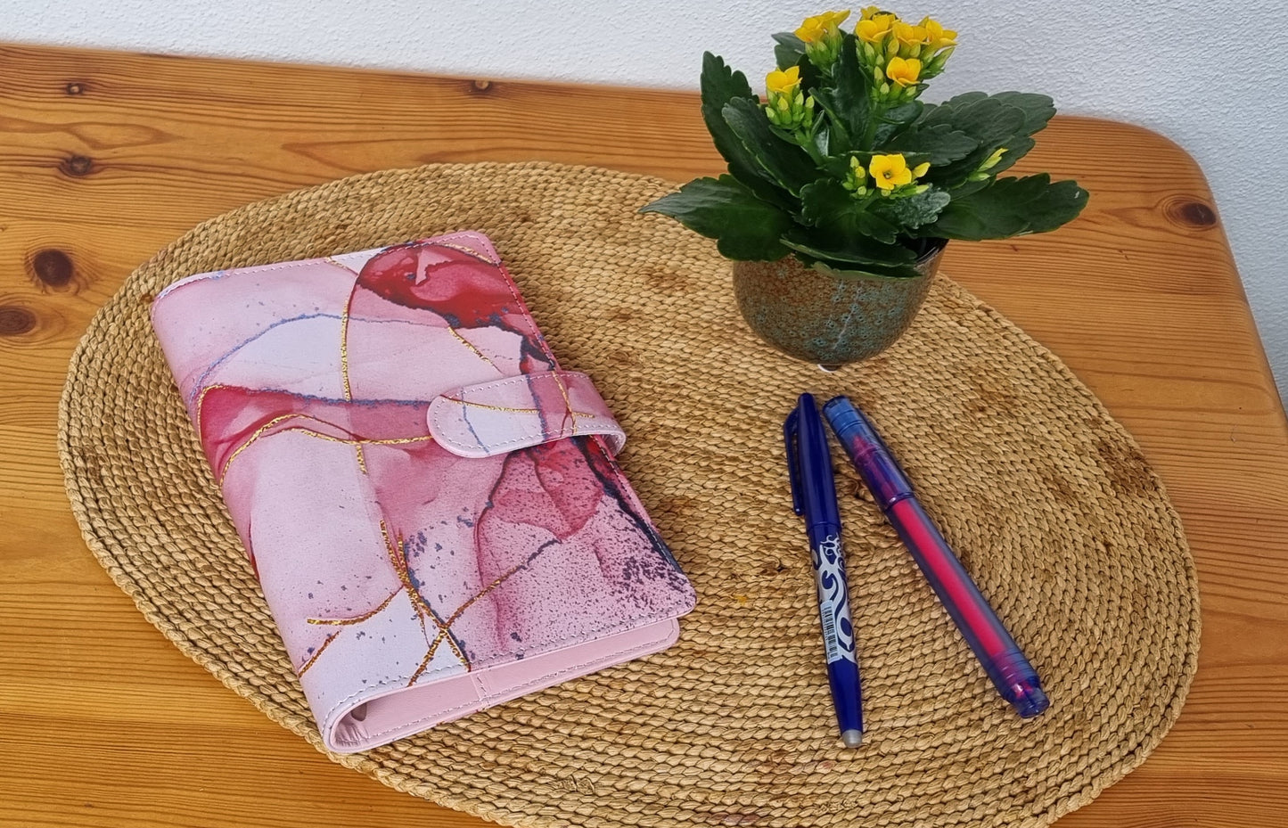 Carpeta A6 Marmoleada Rosa